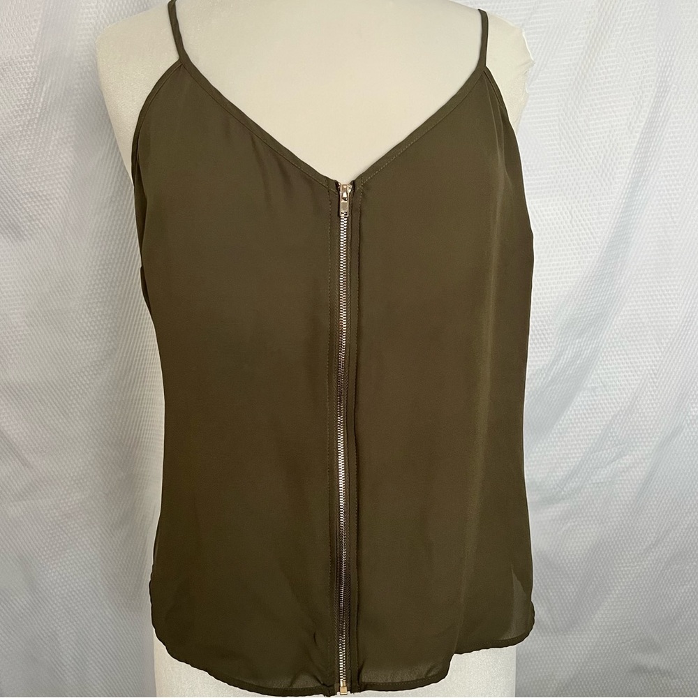 Guess Top G by Guess with adjustable straps size L